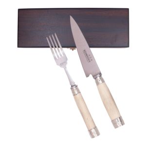 Juego de Tenedor y Cuchillos